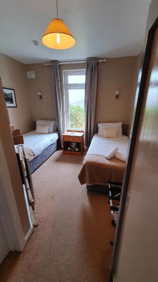 Portfinn Lodge ลีนอน ภายนอก รูปภาพ
